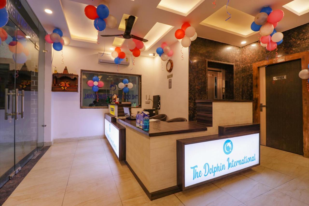 מלון ניו דלהי Fabexpress Dolphin International Near Delhi Airport מראה חיצוני תמונה